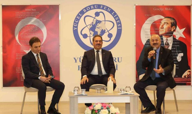 Başkan Büyükgöz, öğrencilere tecrübelerini anlattı