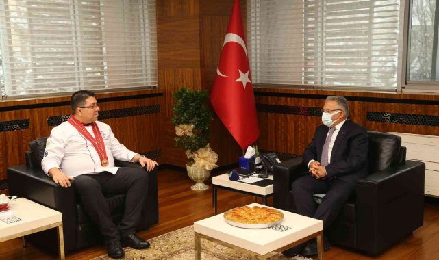 Başkan Büyükkılıç gastronomi şehrinin ustaları ile buluştu