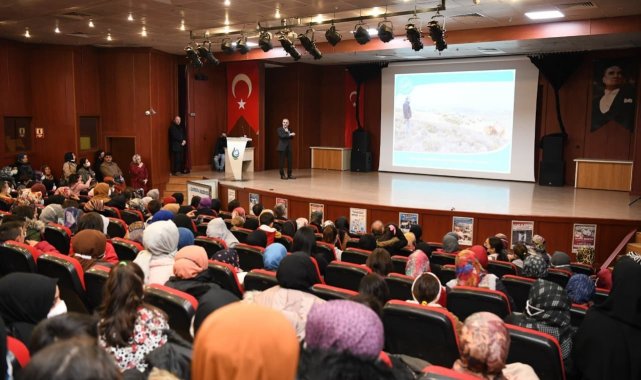 Başkan Çiftçi, kadınlara projeleri anlattı