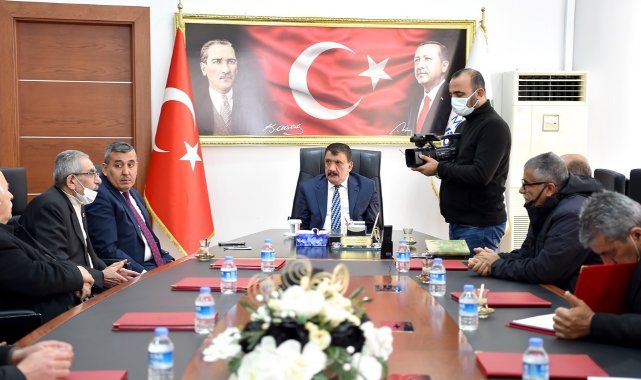 Başkan Gürkan, muhtarları kabul etti