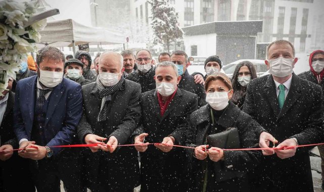 Başkan Işık: "Açılan her iş yeri Kütahya için çok önemlidir"