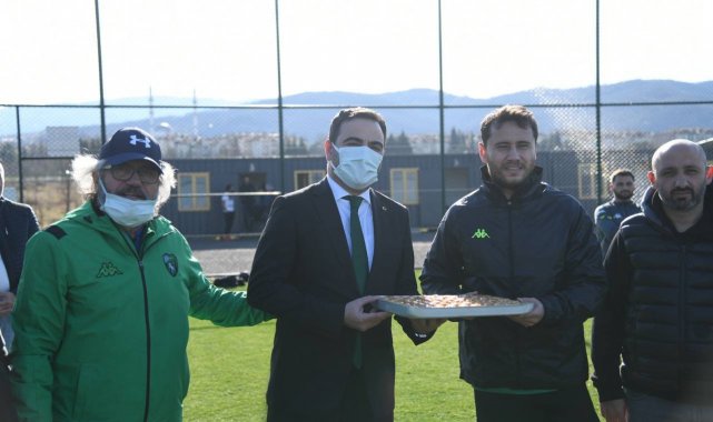 Başkan Özlü&#039;den Kocaelispor&#039;a destek ziyareti