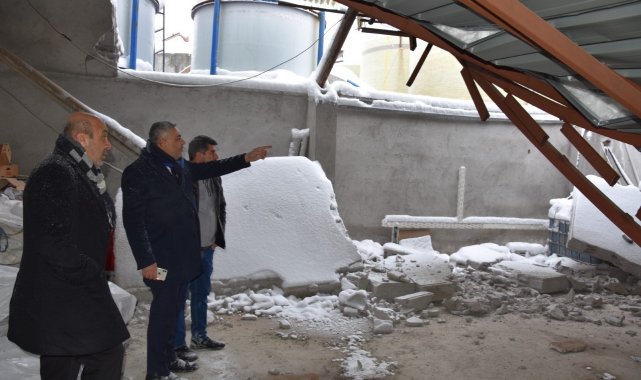 Başkan Sadıkoğlu'ndan, esnafa geçmiş olsun ziyareti
