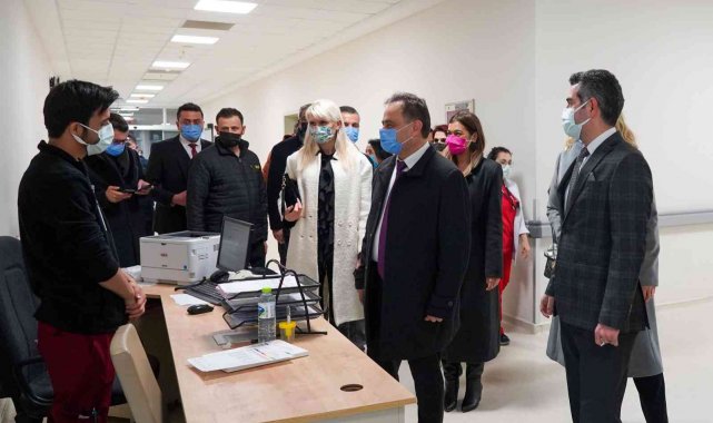 Başkan Şahin, kamu çalışanları ve esnafın yeni yılını kutladı