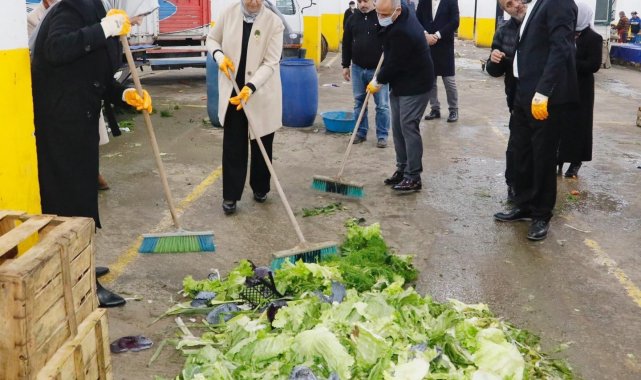 Başkan Söğüt: "450 ton pazar atığını dönüştürüyoruz"