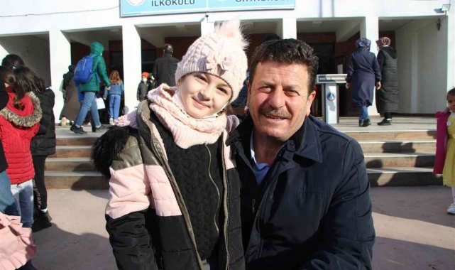 Başkan Soykan, öğrencilerin karne sevincine ortak oldu