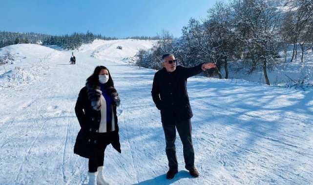 Başkan Tekin İnönü&#039;yü gezdi