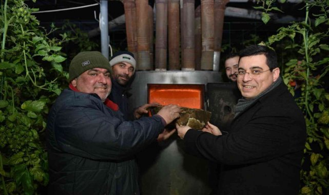 Başkan Tütüncü, üreticilerle 'zirai don' nöbetinde