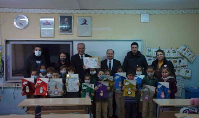 Başkan Yaman öğrencilerin karne dağıtım törenine katıldı