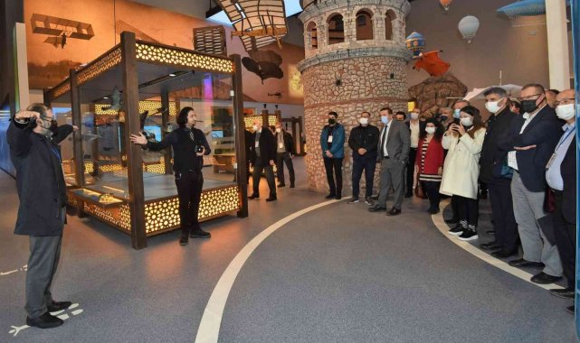 Başkan Yardımcısı Şener: &quot;Savunma sanayisinin en önemli üslerinden biri olmayı hedefliyoruz&quot;