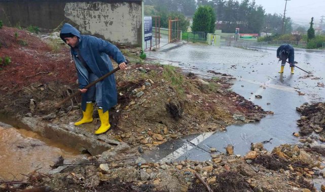 Başkan Yücel: "Sağanak yağışla ilgili ciddi bir sorun yaşamadık"