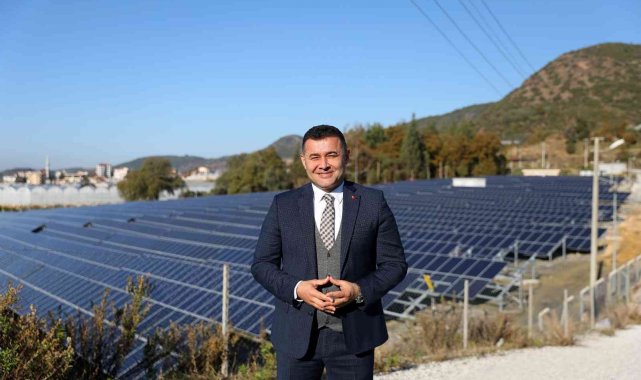 Başkan Yücel: &quot;Yenilenebilir enerji ile temiz çevre, sağlıklı yaşam amaçlıyoruz&quot;