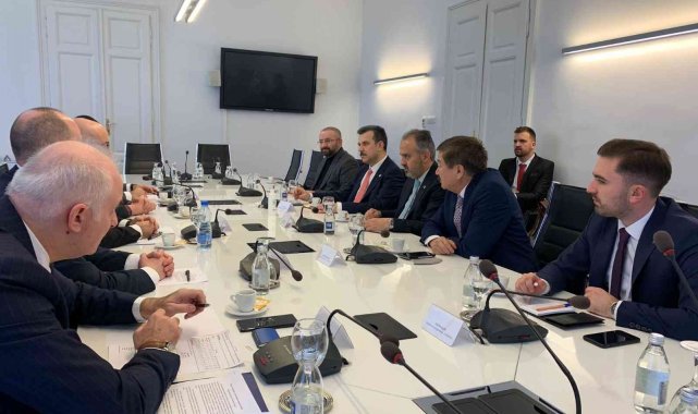 Başkentlerin &#039;kültür&#039; kardeşliği