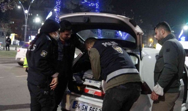 Batman'da 1200 polisle "şehit bekçi Abdürrezzak Kanat huzur ve güven" uygulaması yapıldı