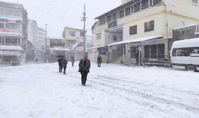 Batman'da 170 yerleşim yerine ulaşım sağlanamıyor