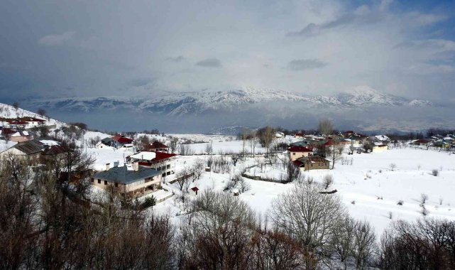 Bayburt, Erzincan ve Erzurum çevresinde aralıklı kar yağışı bekleniyor