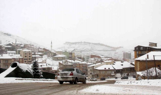 Bayburt'ta eğitime kar tatili