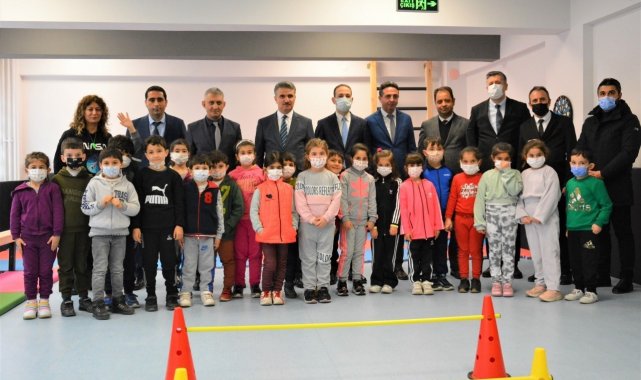 Beceri atölyelerinde öğrenciler yeteneğini keşfediyor