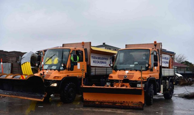 Beklenen kar yağışına karşı Tuzla&#039;da Belediye ekipleri teyakkuza geçti