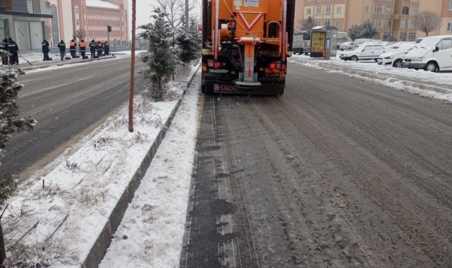 Belediye Başkanı Mehmet Savran "Karla mücadele kaza oranlarını etkiliyor"