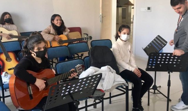 Belediye konservatuarında eğitimler devam ediyor