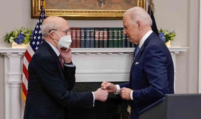 Biden'ın yeni Yüksek Mahkeme yargıcı adayı siyahi bir kadın olacak