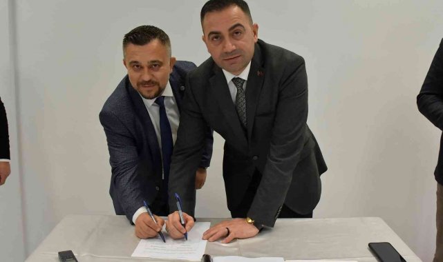 Biga Belediyesi'nde en düşük işçi maaşı 5 bin 427 lira oldu