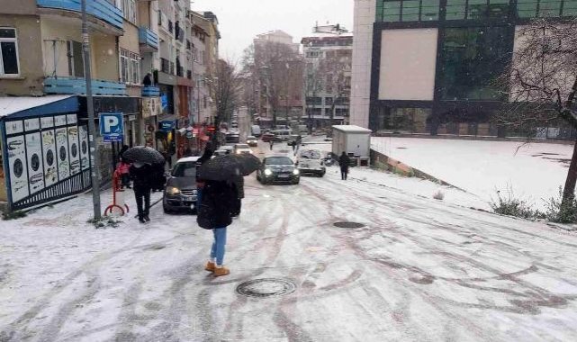 Bilecik&#039;te okullar tatil edildi
