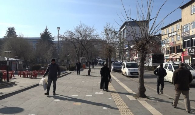 Bingöl&#039;de korona virüs vaka oranları 10 gün içinde 2,5 kat arttı: Yeni vakaların yüzde 40&#039;ı aşısız