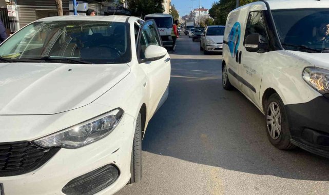 Bir anlık dikkatsizlik kazaya neden oldu