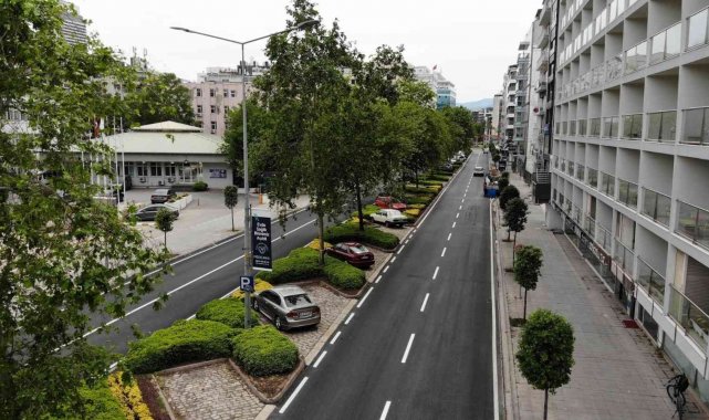 Bir yılda 1,1 milyar liralık yol çalışması