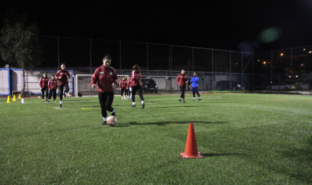 Bodrumlu kızlar 3. lige hazırlanıyor