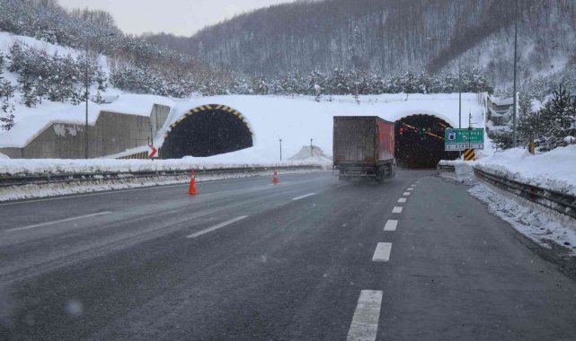 Bolu Dağı'nda ulaşım rahat sağlanıyor