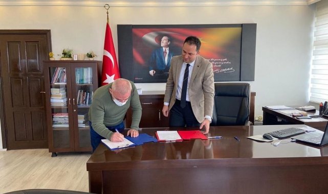 Bolvadin'de 3 yatırımcı firmayla sözleşme imzalandı