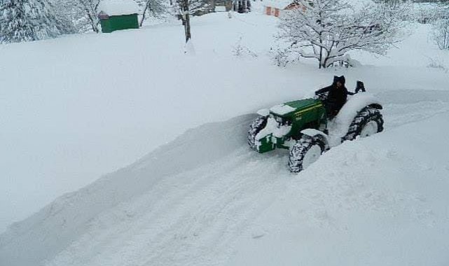 Boyuna yaklaşan karın içinde kayboldu