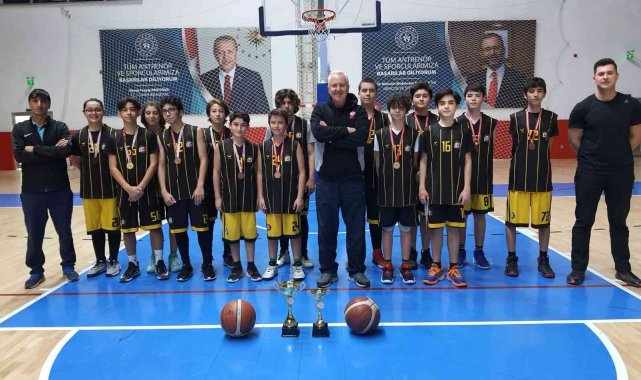 Bozüyük Belediyesi Eğitim ve Spor Kulübü basketbolda il birincisi oldu