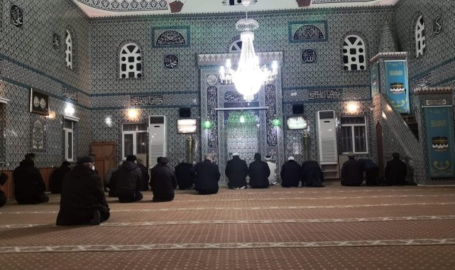 Bozüyük&#039;te &#039;Biz Bir Aileyiz Ailece Hatim Programında Camideyiz&#039; programı yapıldı