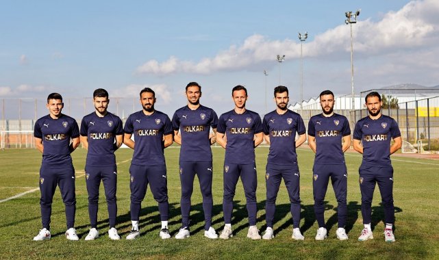 Bucaspor'da imza şov: 8 futbolcunun sözleşmeleri yenilendi