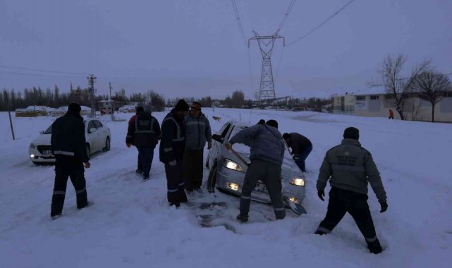 Bünyan'da karla mücadele