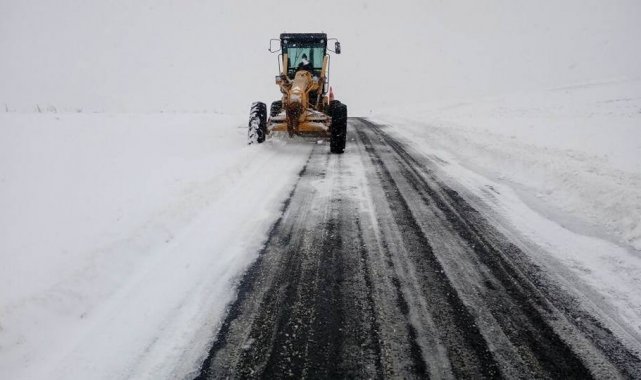 Bünyan&#039;da yol çalışmaları devam ediyor