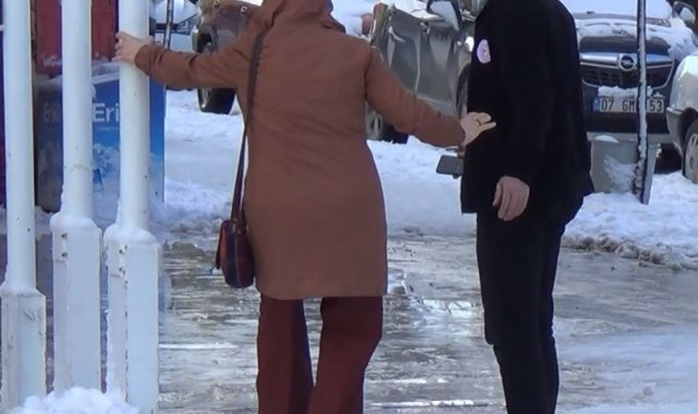 Burdur'da 15 günde 175 kişi karda kayıp hastanelik oldu