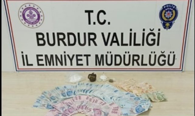 Burdur'da narkotik operasyonu: 15 gözaltı
