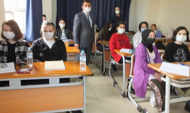 Burhaniye'de ücretsiz Üniversiteye hazırlık kursu