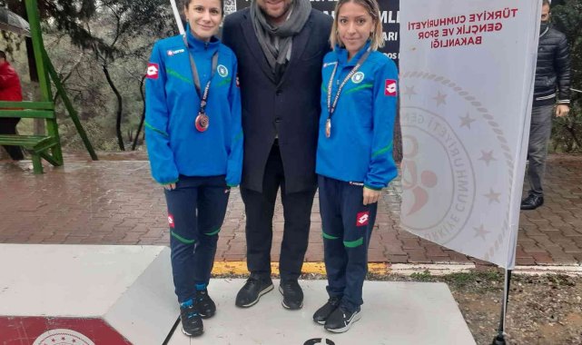 Bursa Büyükşehir Belediyesporlu atletlerden &#039;Süper&#039; başarı