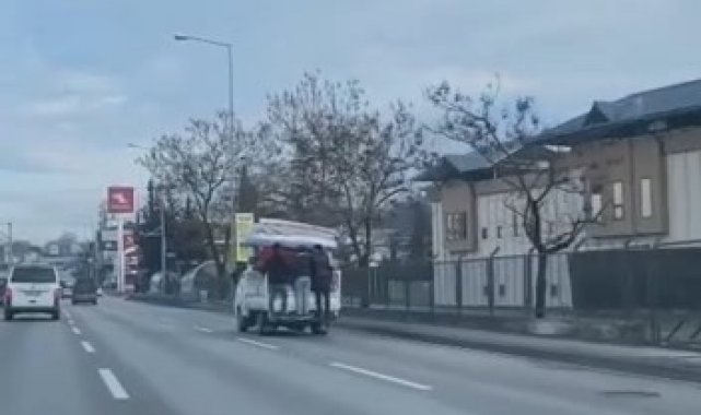 Bursa trafiğindeki tehlikeli yolculuklar kameraya yansıdı