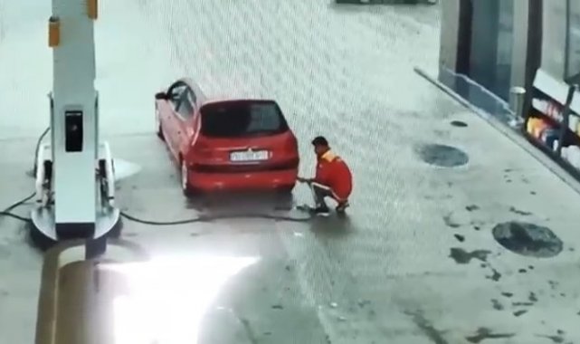 Bursa'da pompacıların yumruk yumruğa kavgası kamerada