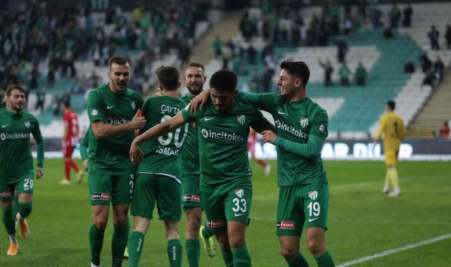 Bursaspor 6 maçlık seriyi bozmak istiyor