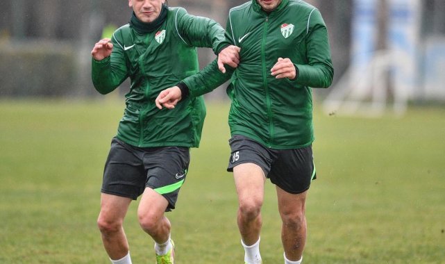 Bursaspor iki grup halinde çalıştı