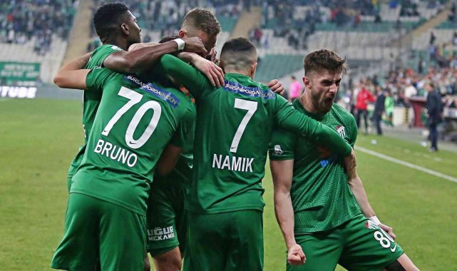 Bursaspor sahasında Büyükşehir Belediye Erzurumspor'u konuk edecek