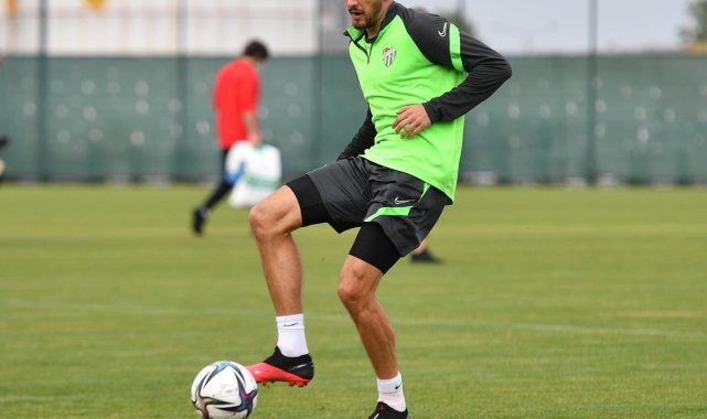 Bursaspor'da Luka Capan 3 hafta sahalardan uzak kalacak